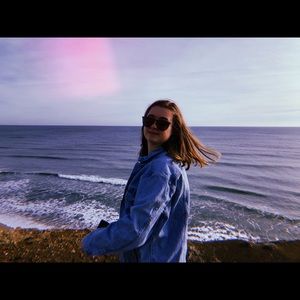 Meet your Posher, Livy